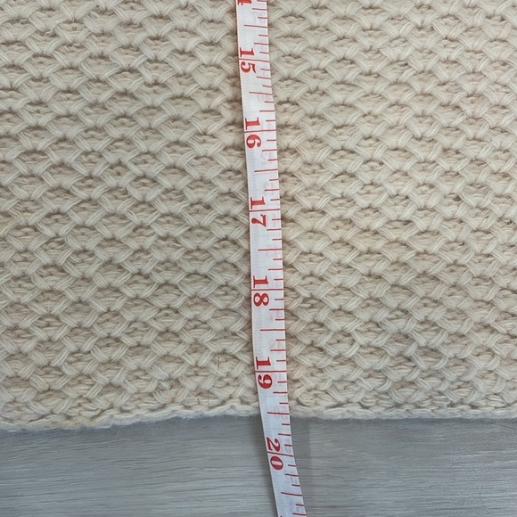 Chloe Foulards Cream Knit Circle/Loop Infinity Scarf - Picture 9 of 11